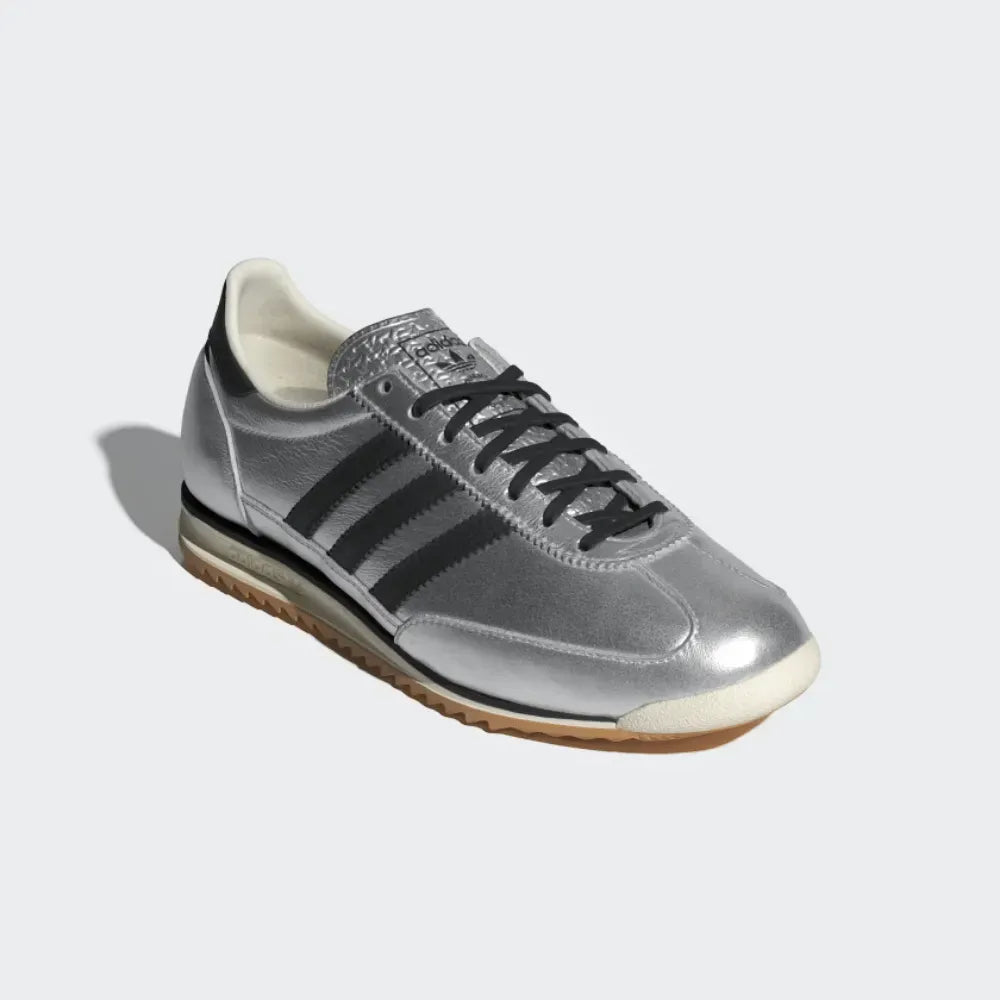 Tech Trainer 72 OG Silver Metallic Collegiate Navy