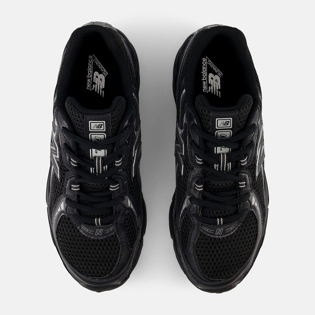 740v2 Black Grey Silver