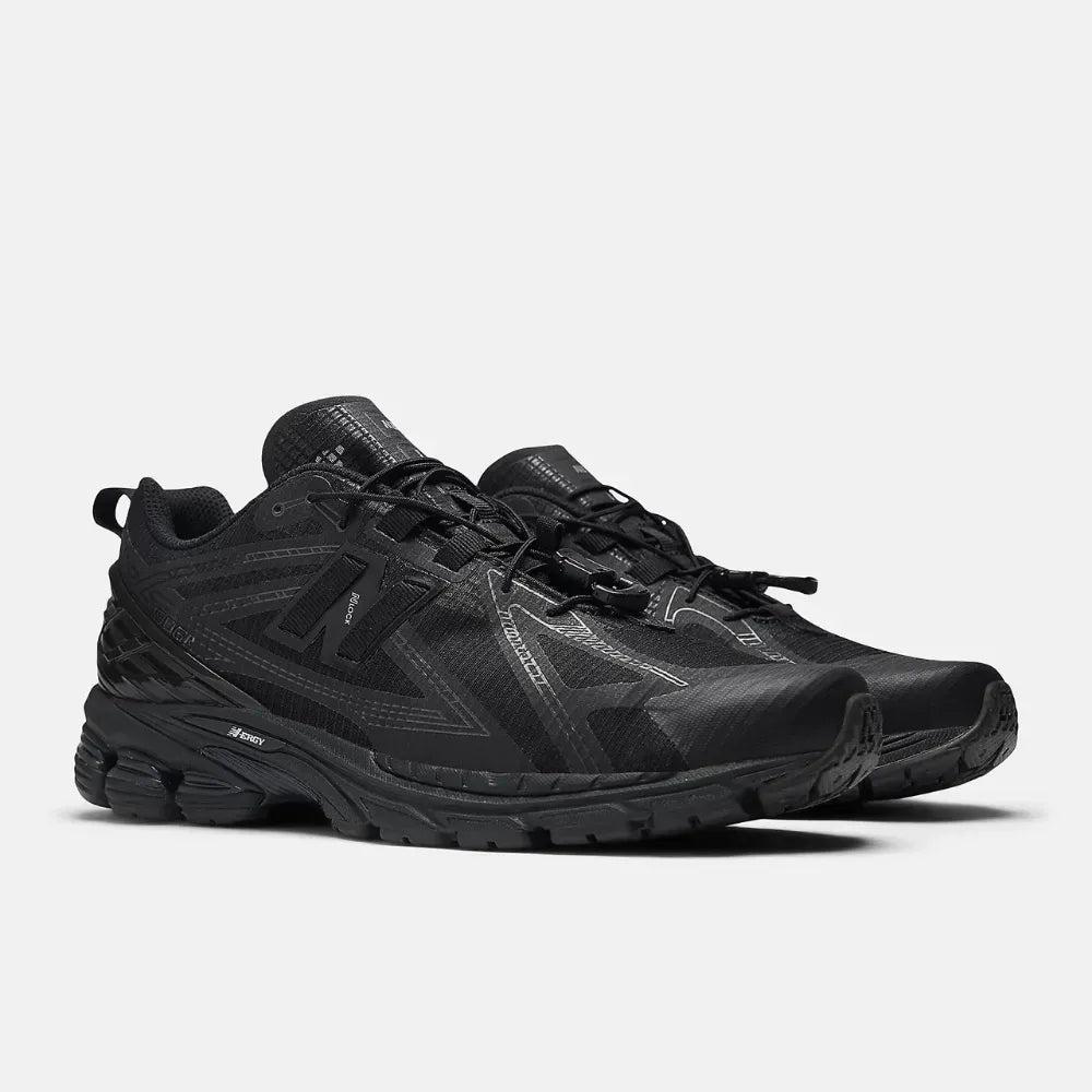Tech 1906 Black Dark Silver Metallic Cement