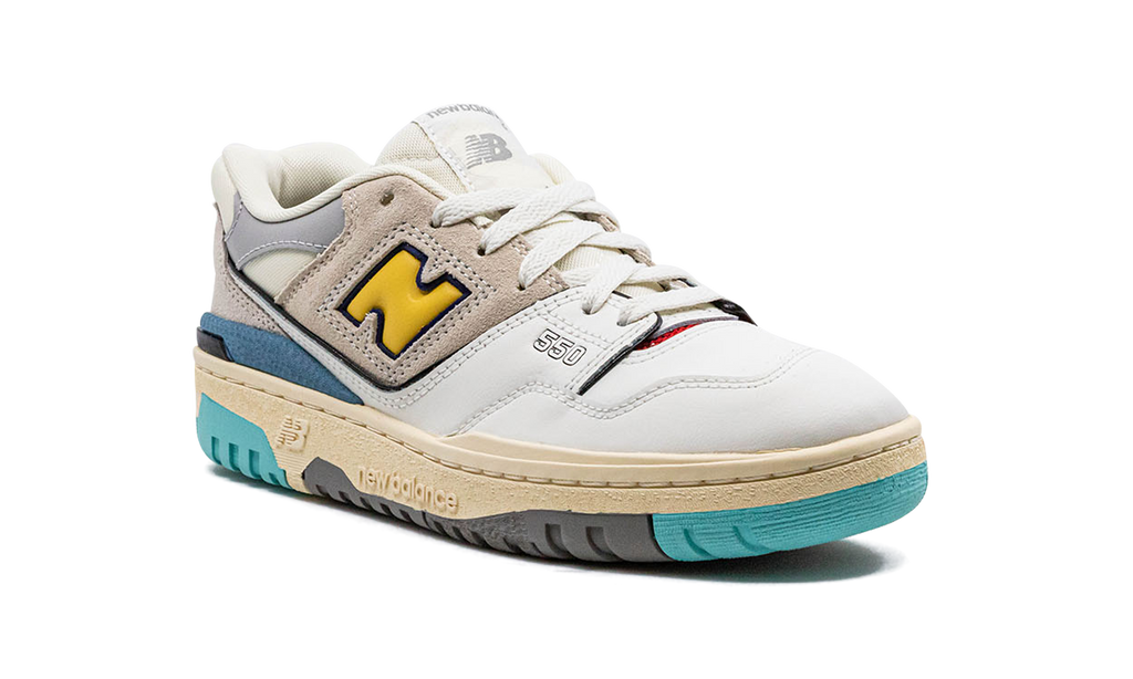 Court 550 Sea Salt Yellow