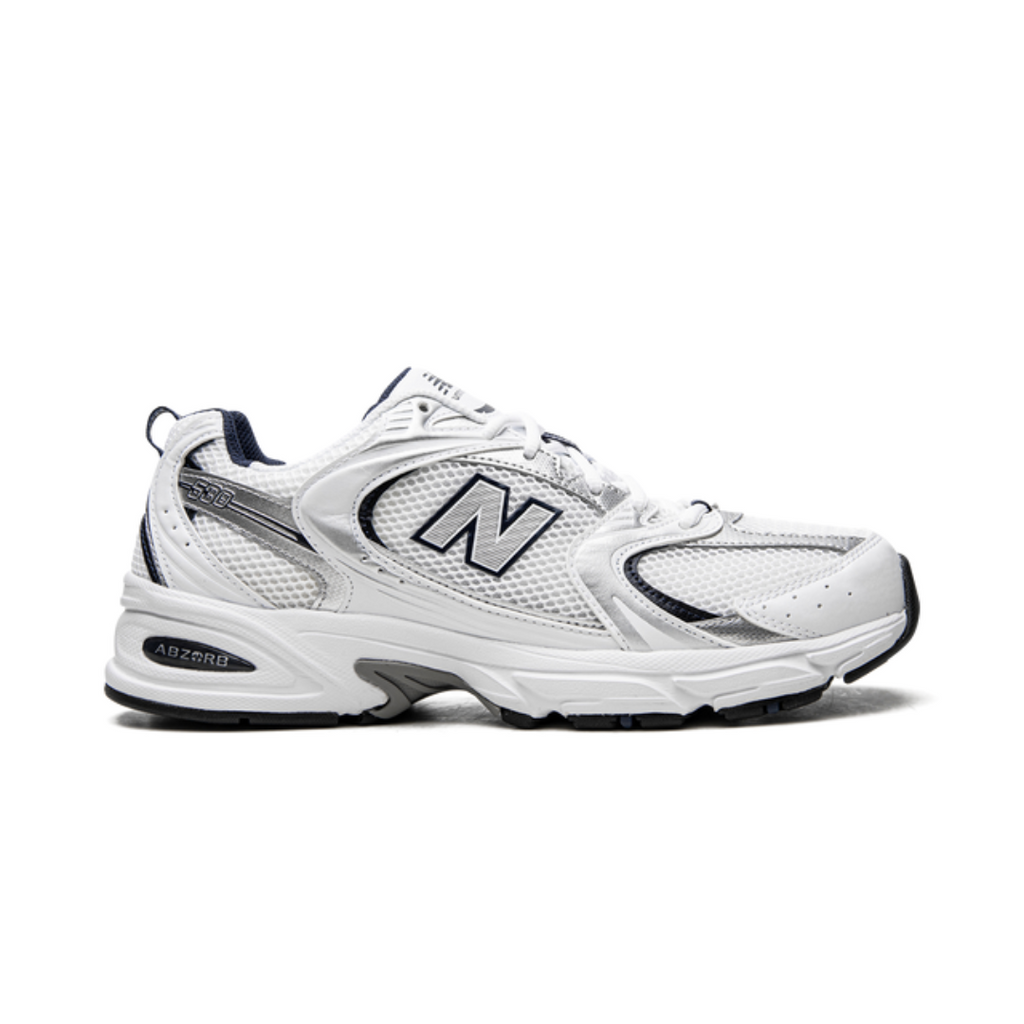 Runner 530 White Silver Navy