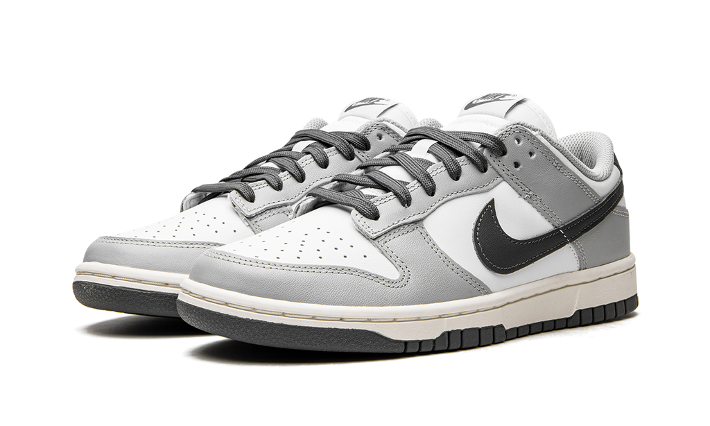 Court Low Light Smoke Grey