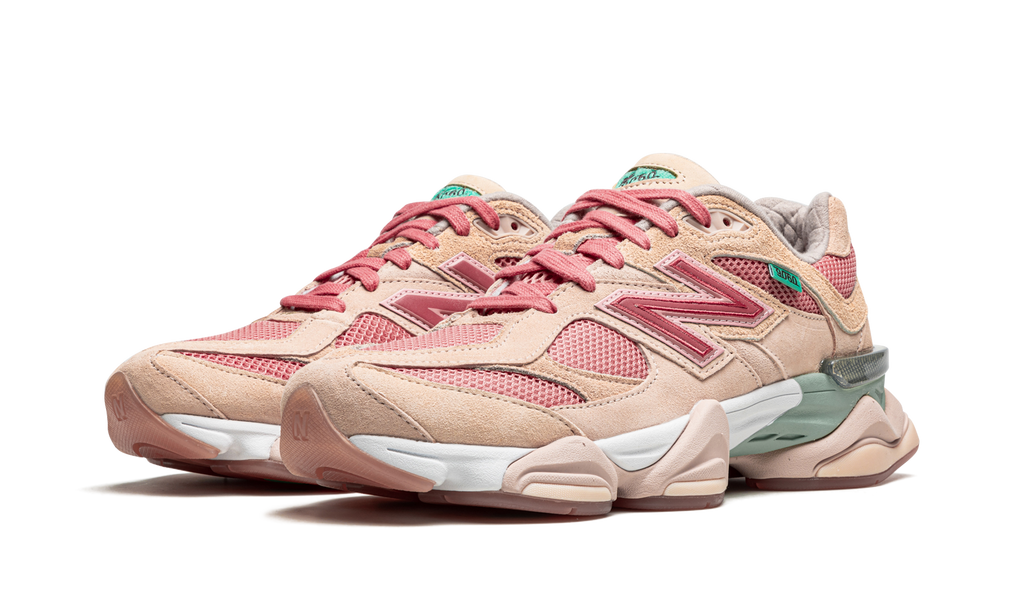 Tech 9060 Penny Cookie Pink