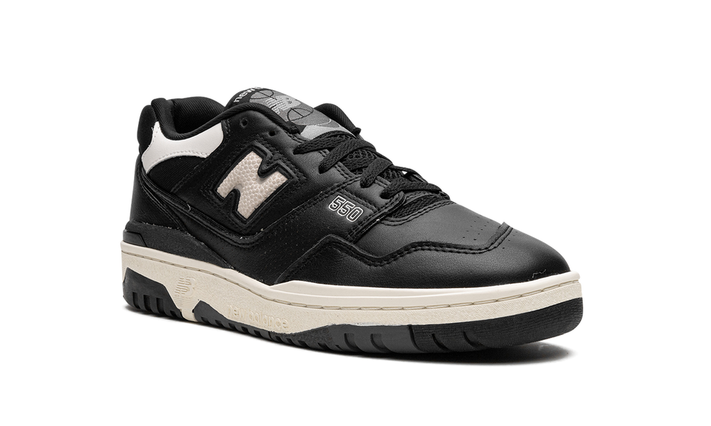 Court 550 Panda