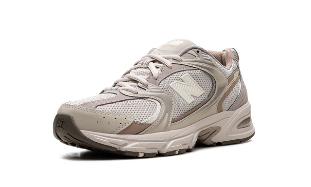 Runner 530 Cream Beige