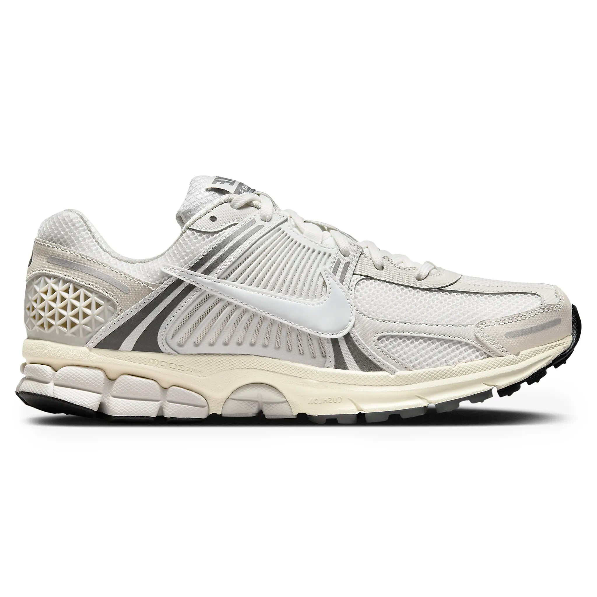 Air Zoom Cushion Runner 5 Platinum Tint