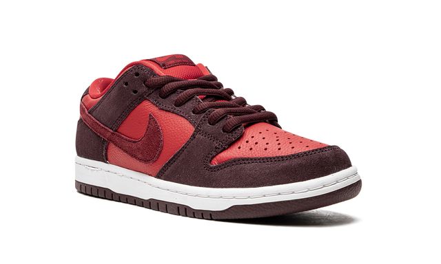 Skate Court Low Cherry