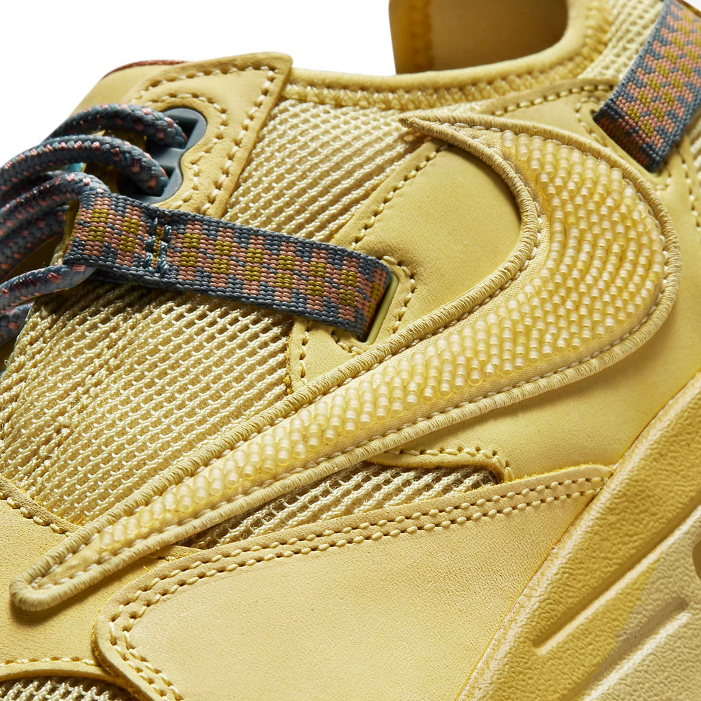 x Runner 1 Saturn Gold