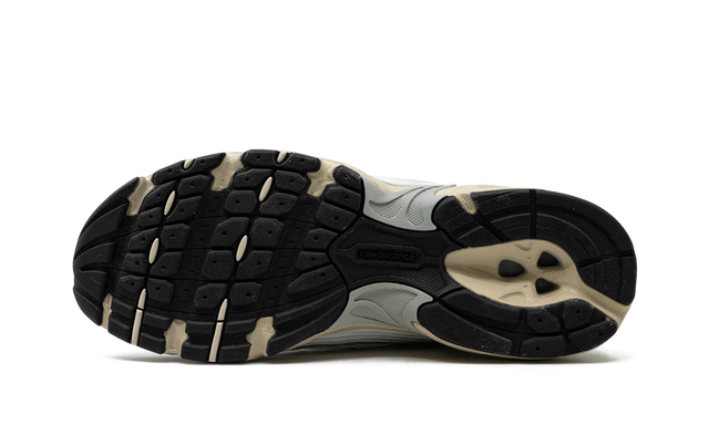 Runner 530 WHITE